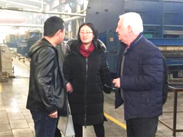 巴西客户来我好色先生TV传媒厂家参观好色先生视频在线下载并洽谈进一步合作事宜